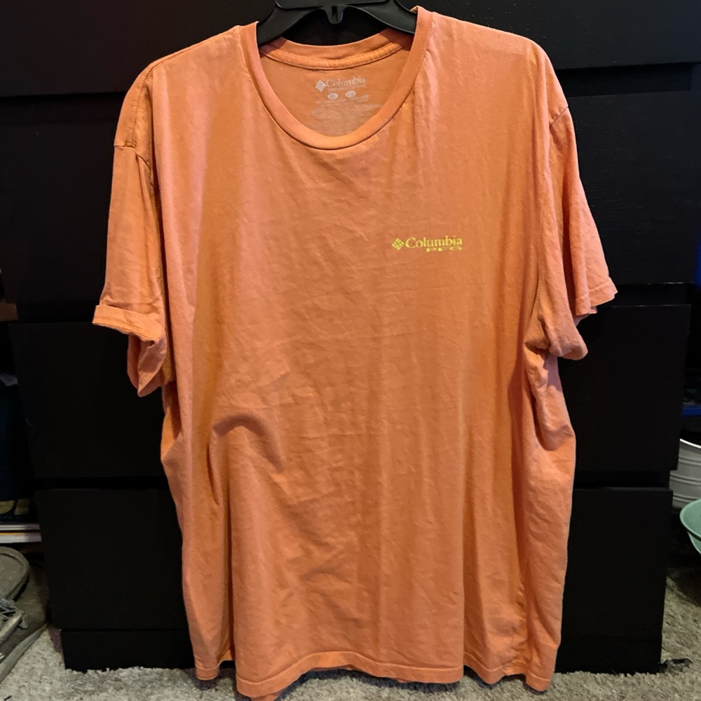 Columbia PFG tee shirt